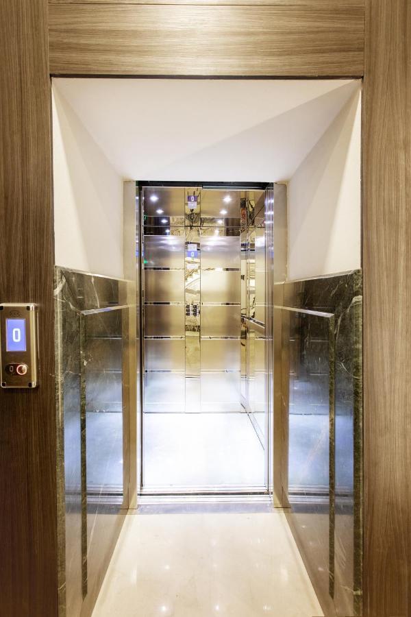 Palazzo Le Poste - Suite And Apartments Parma Exterior photo